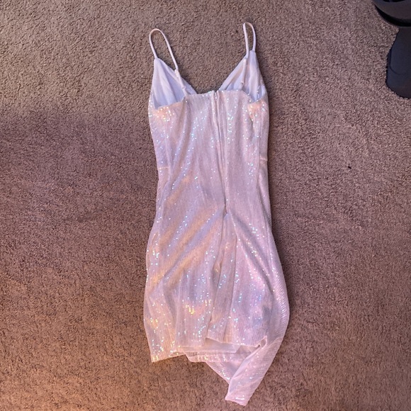 White Sequined Crystal Doll dress New size 5 - Picture 4 of 4